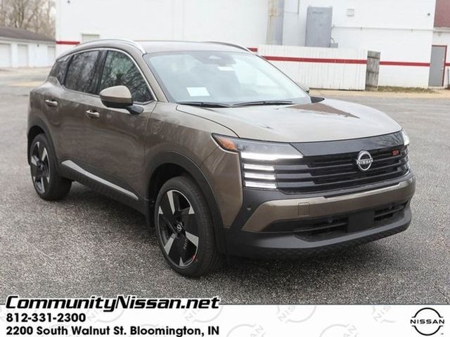 2025 Nissan Kicks SR