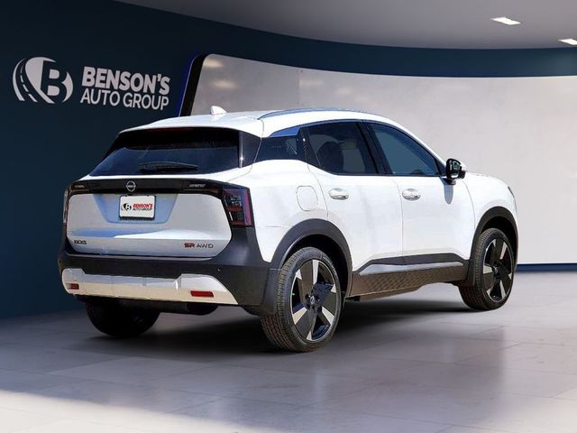 2025 Nissan Kicks SR