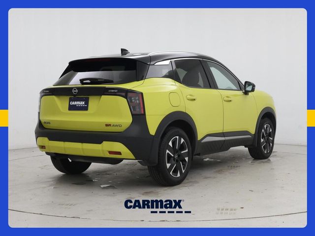 2025 Nissan Kicks SR