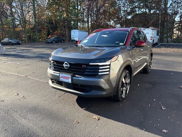 2025 Nissan Kicks SR