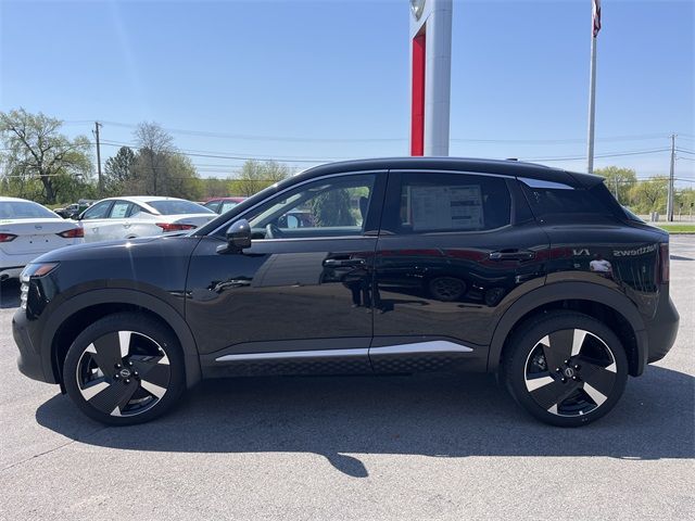 2025 Nissan Kicks SR