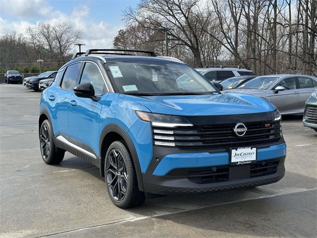 2025 Nissan Kicks SR