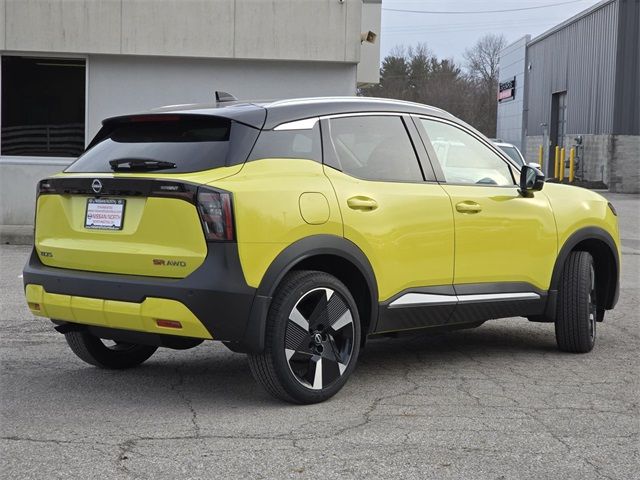 2025 Nissan Kicks SR
