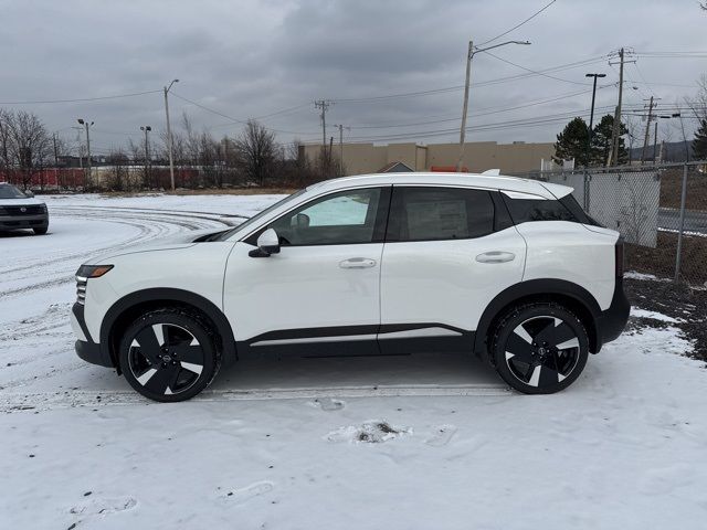 2025 Nissan Kicks SR