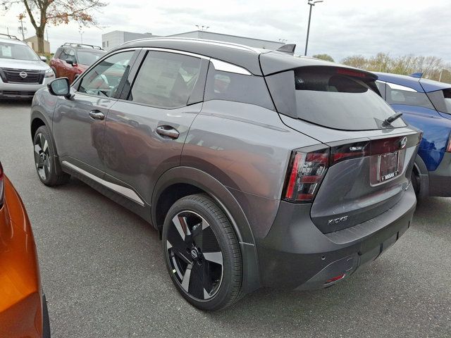 2025 Nissan Kicks SR