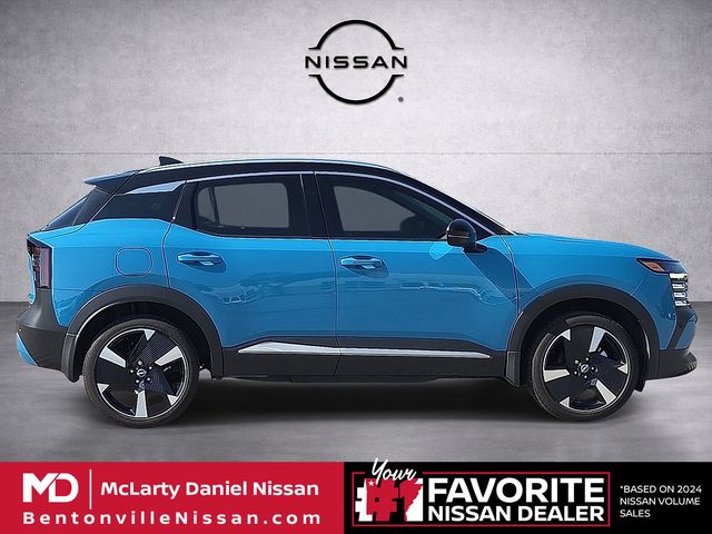 2025 Nissan Kicks SR