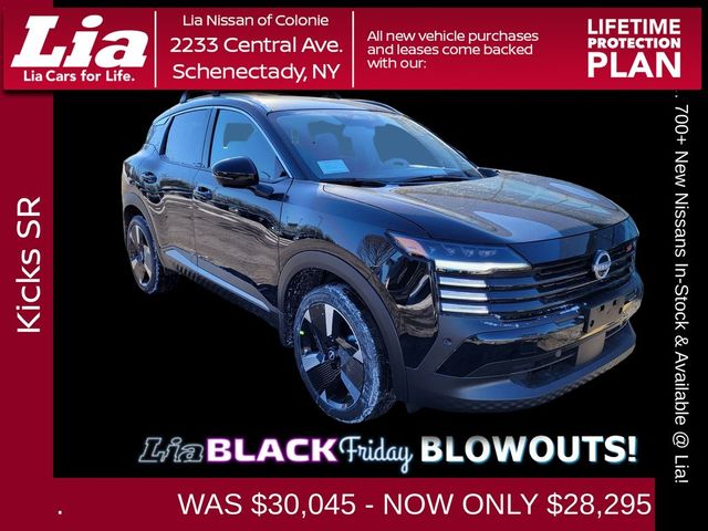 2025 Nissan Kicks SR