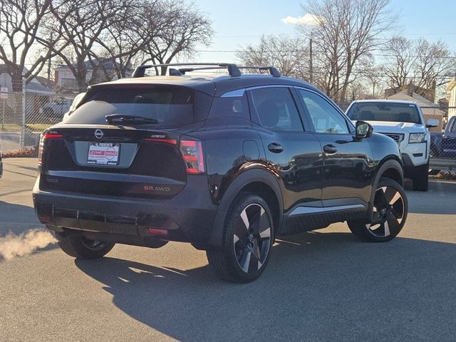 2025 Nissan Kicks SR