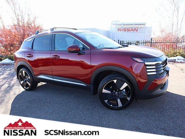 2025 Nissan Kicks SR