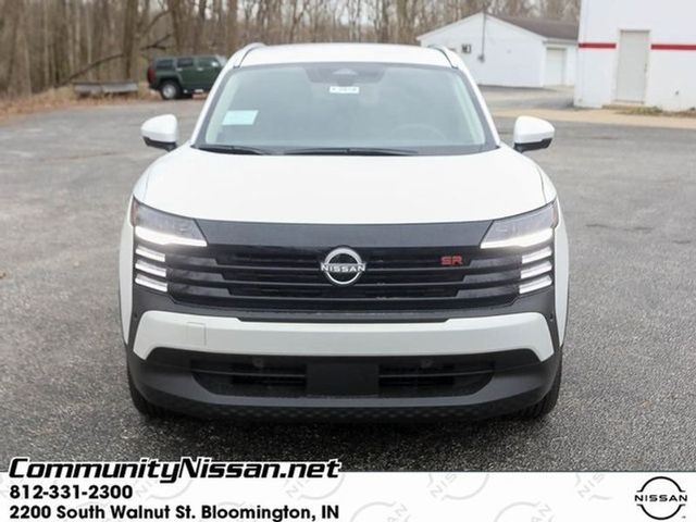 2025 Nissan Kicks SR