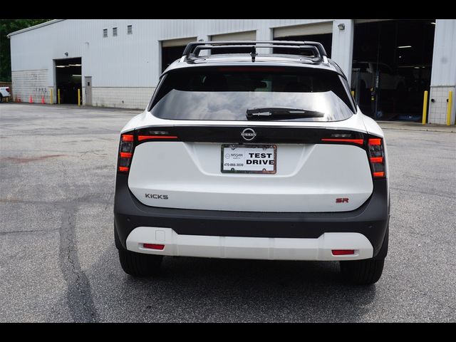 2025 Nissan Kicks SR