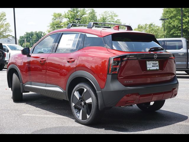 2025 Nissan Kicks SR
