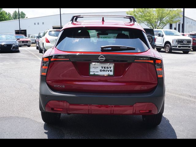 2025 Nissan Kicks SR