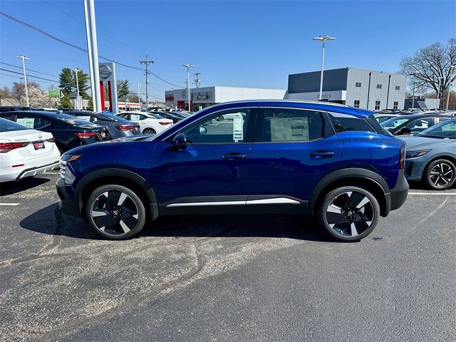 2025 Nissan Kicks SR