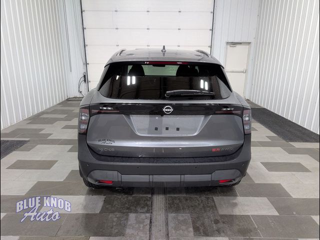 2025 Nissan Kicks SR