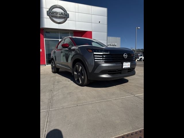 2025 Nissan Kicks SR