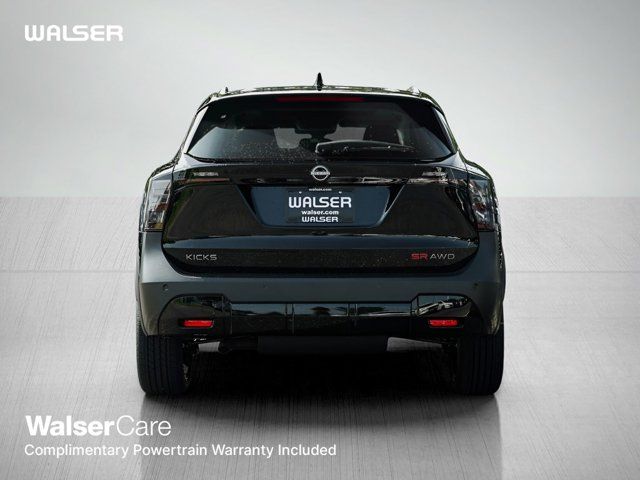 2025 Nissan Kicks SR