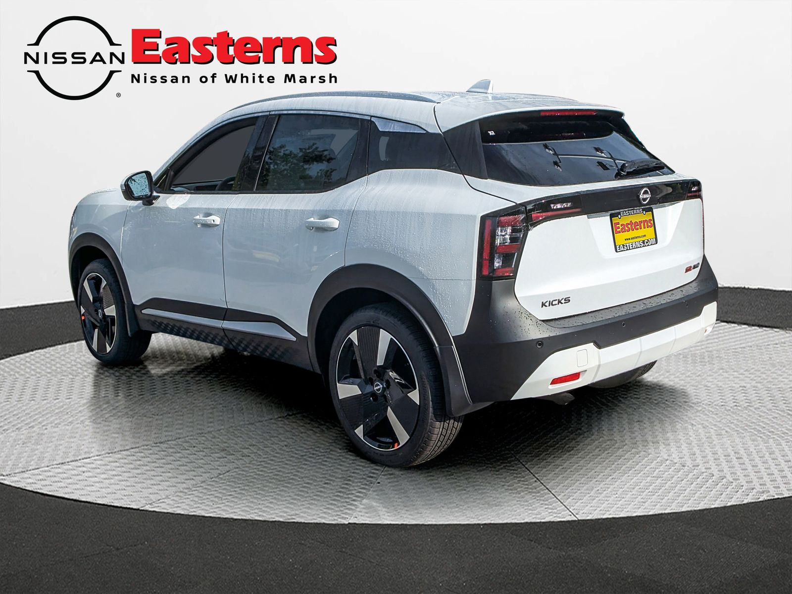 2025 Nissan Kicks SR AWD - Photo 10