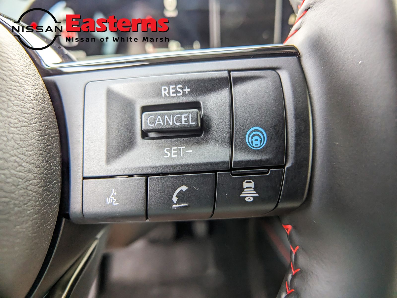 2025 Nissan Kicks SR AWD - Photo 24