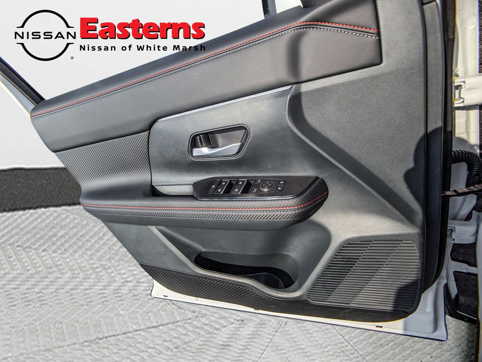 2025 Nissan Kicks SR AWD - Photo 23