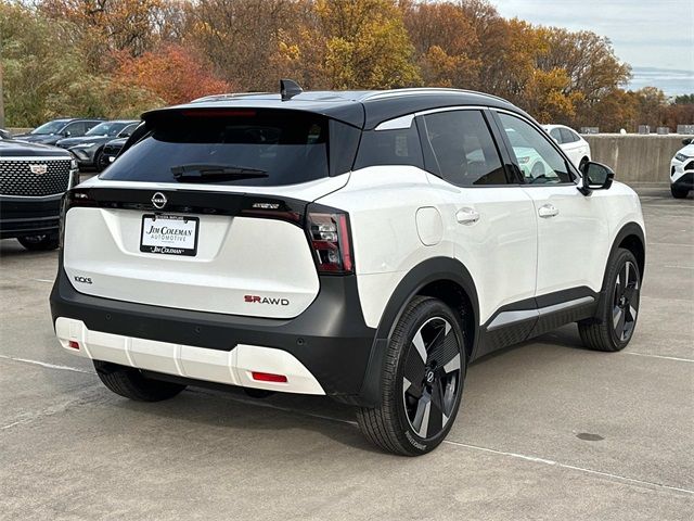 2025 Nissan Kicks SR