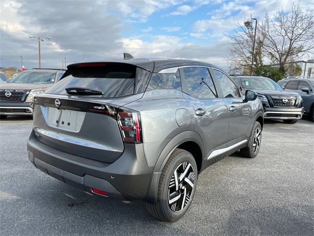 2025 Nissan Kicks SV