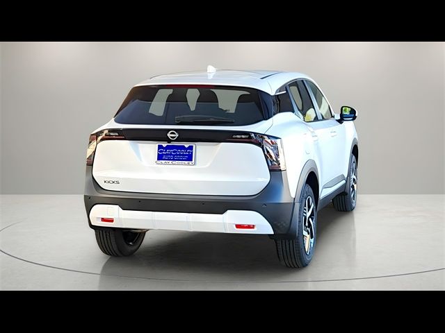 2025 Nissan Kicks SV