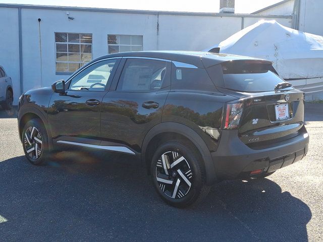 2025 Nissan Kicks SV