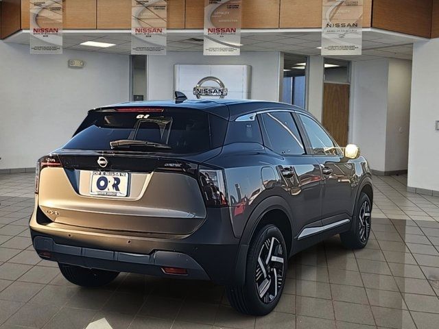 2025 Nissan Kicks SV