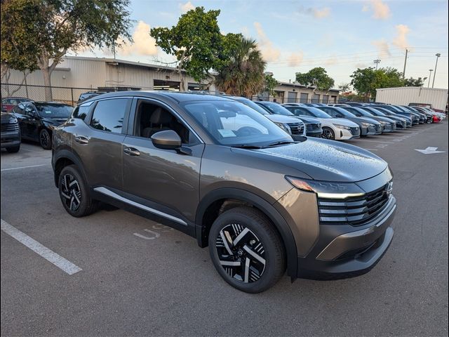 2025 Nissan Kicks SV