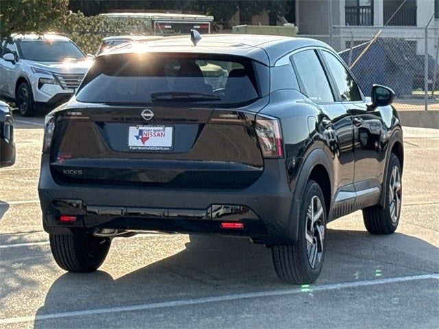 2025 Nissan Kicks SV