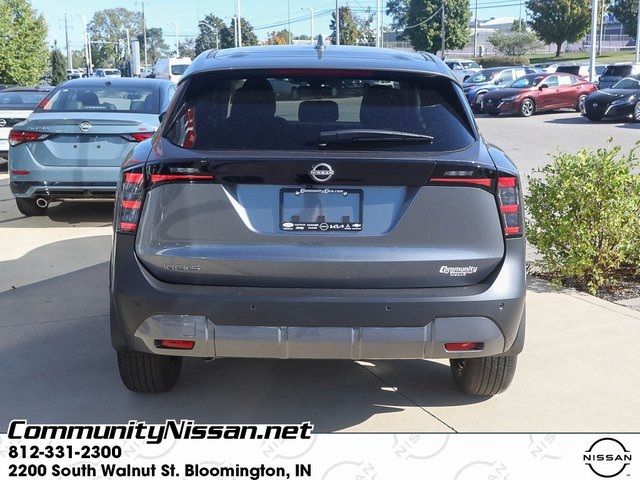 2025 Nissan Kicks SV