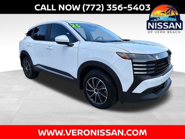 2025 Nissan Kicks SV