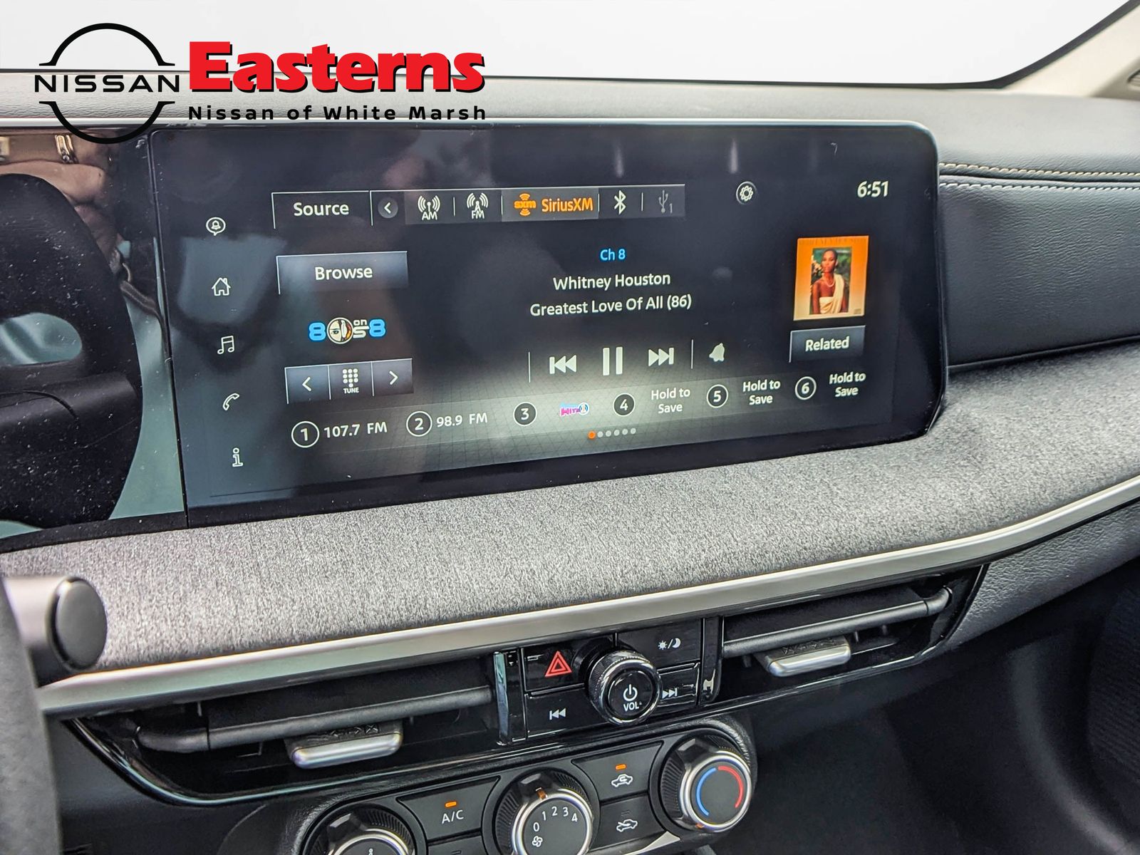 2025 Nissan Kicks SV AWD - Photo 19