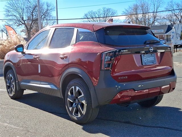 2025 Nissan Kicks SV