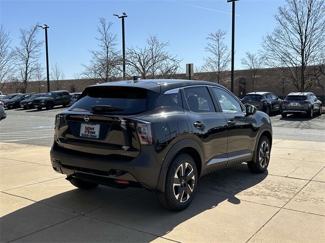 2025 Nissan Kicks SV