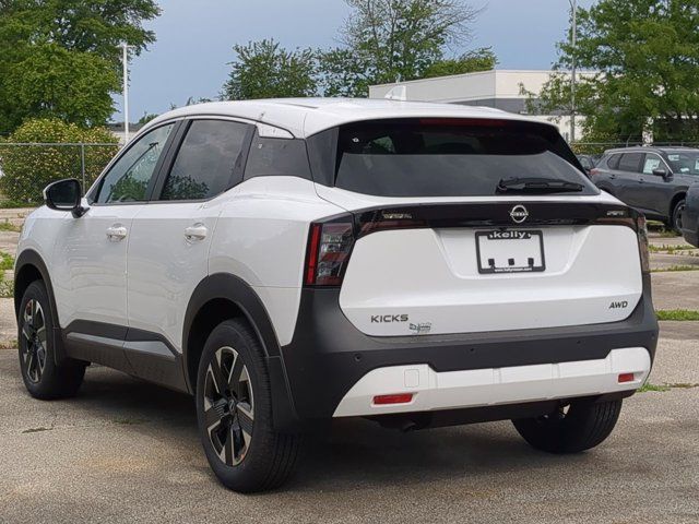 2025 Nissan Kicks SV