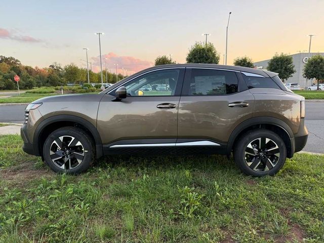 2025 Nissan Kicks SV