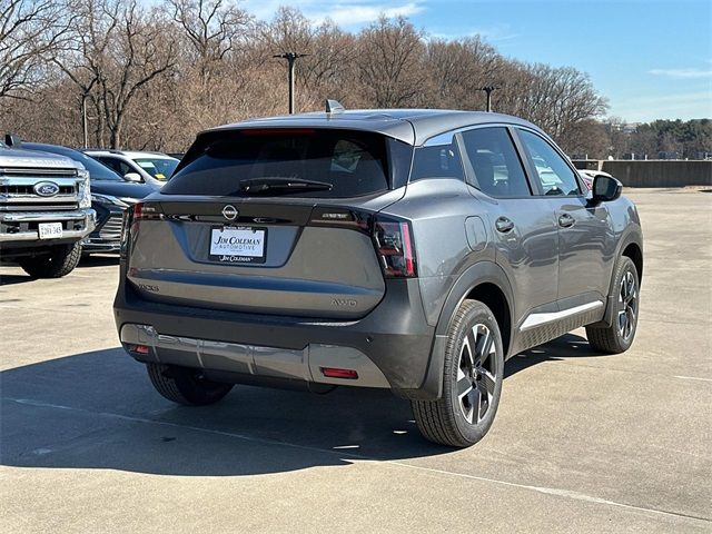 2025 Nissan Kicks SV