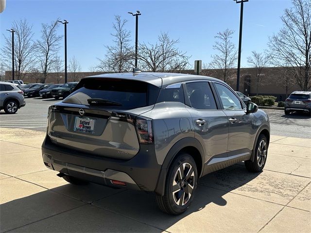 2025 Nissan Kicks SV