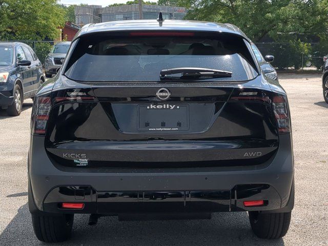 2025 Nissan Kicks SV