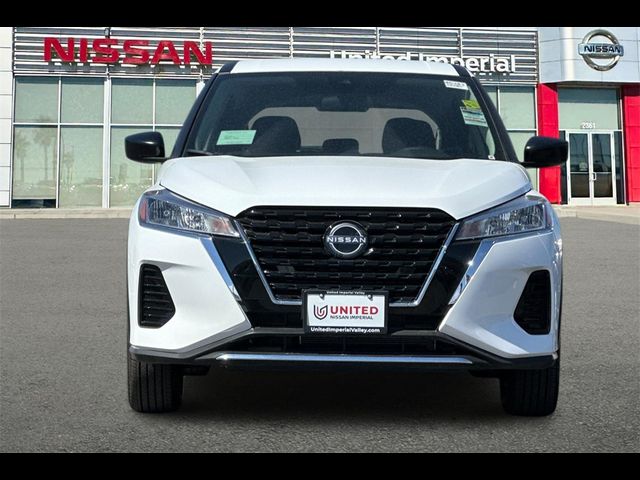 2025 Nissan Kicks Play S