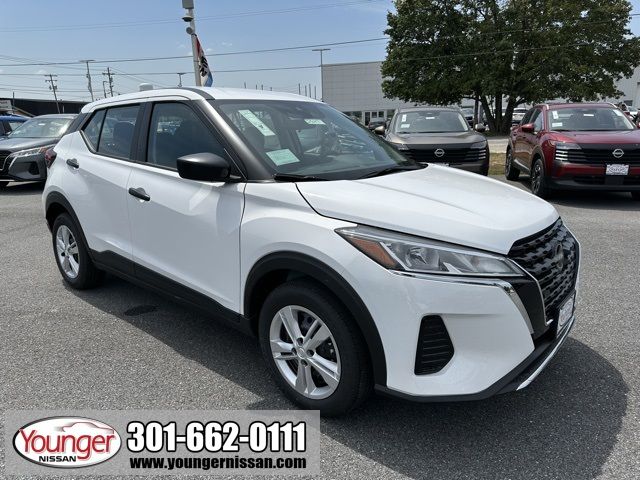2025 Nissan Kicks Play S