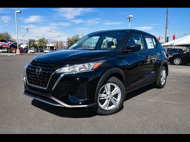 2025 Nissan Kicks Play S