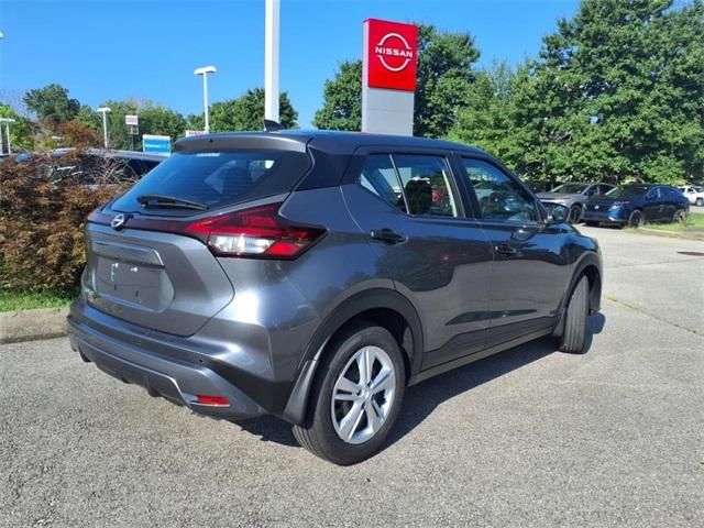 2025 Nissan Kicks Play S