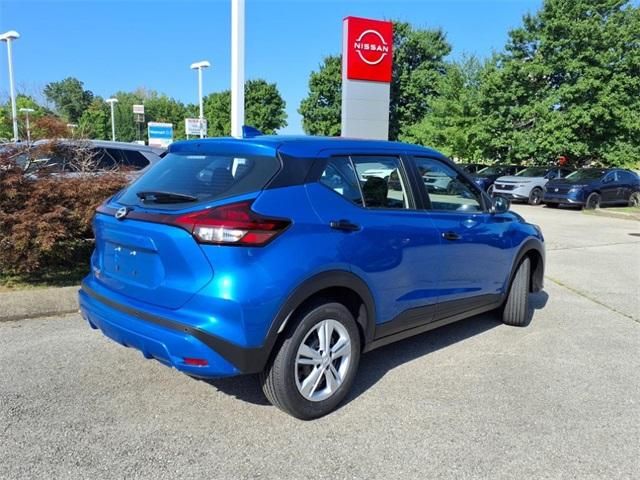 2025 Nissan Kicks Play S