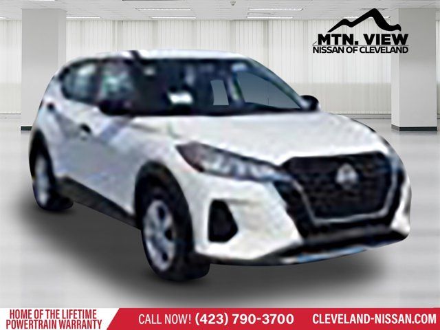 2025 Nissan Kicks Play S