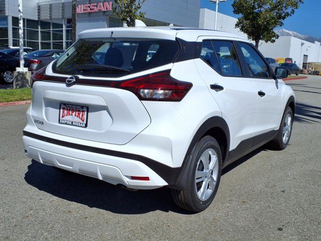2025 Nissan Kicks Play S