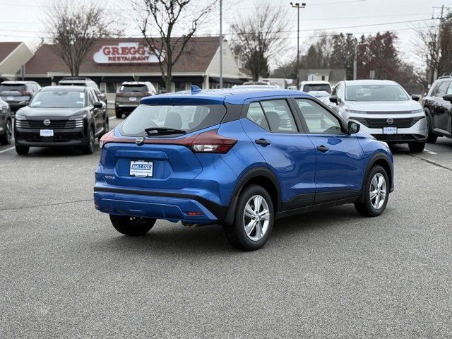 2025 Nissan Kicks Play S