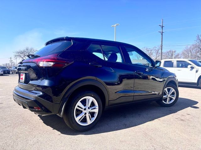 2025 Nissan Kicks Play S